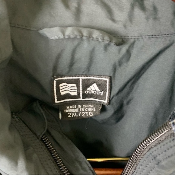 Adidas Lightweight Jacket Size XXL - Picture 2 of 5